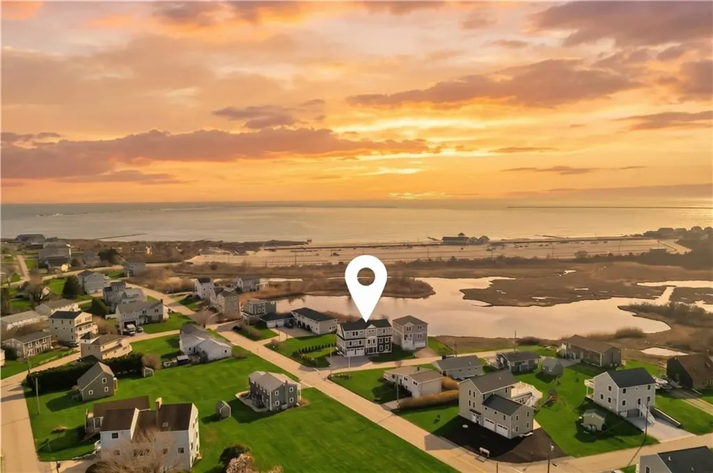 2 Sedge Court Narragansett RI 02882