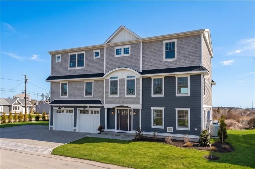 2 Sedge Court Narragansett RI 02882