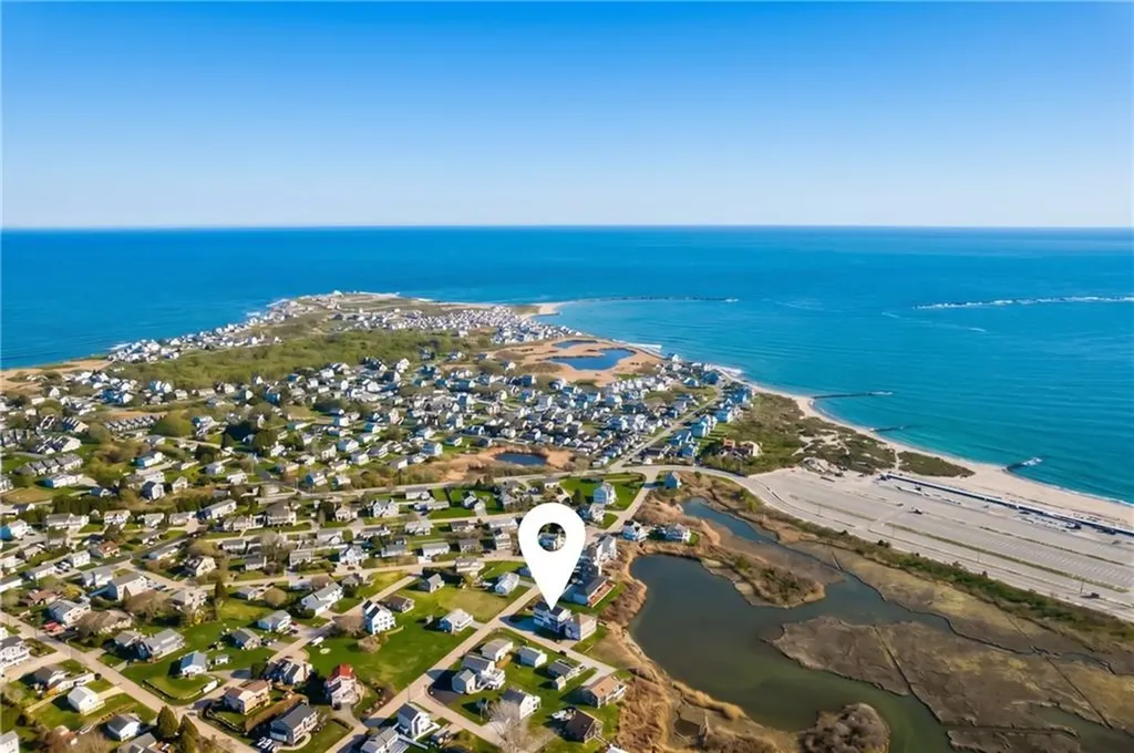 2 Sedge Court Narragansett RI 02882