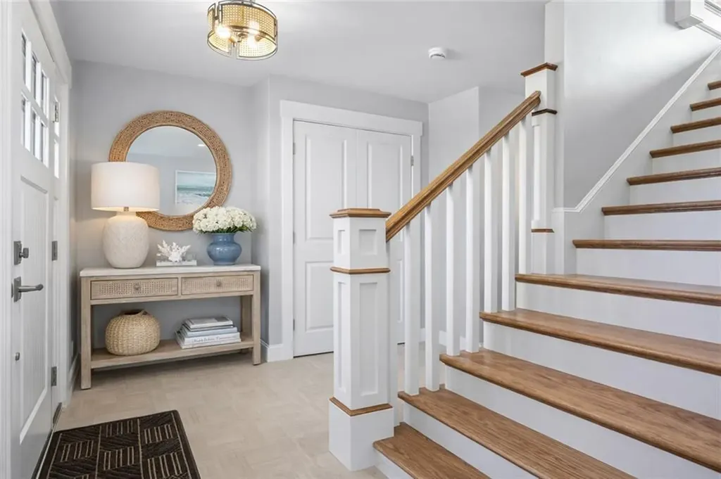2 Sedge Court Narragansett RI 02882
