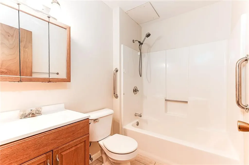 9 Apache Drive Westerly RI 02891