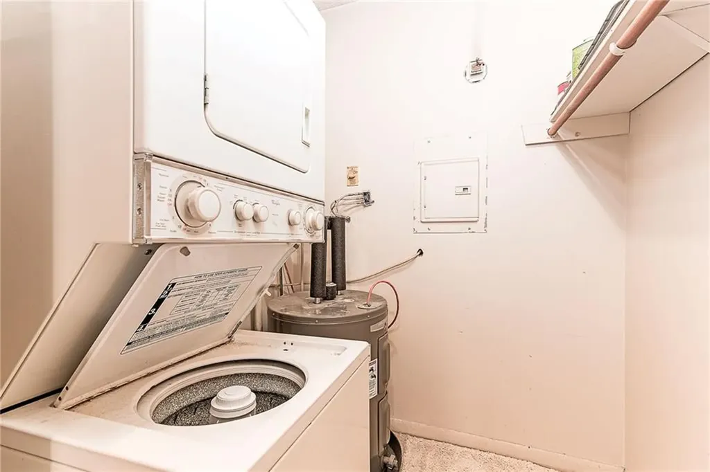 9 Apache Drive Westerly RI 02891