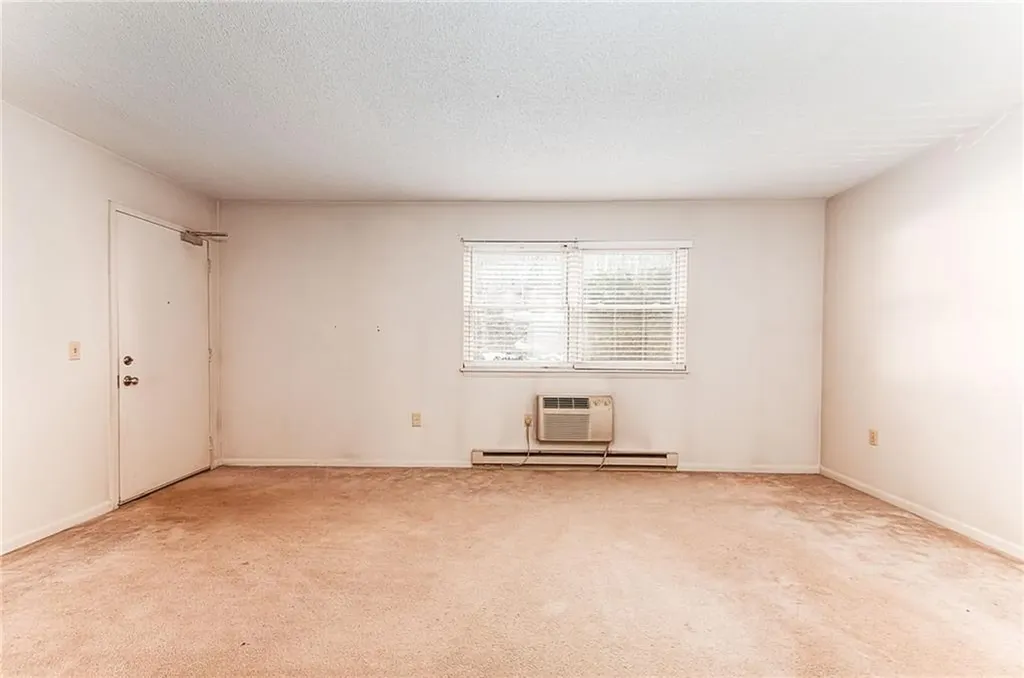 9 Apache Drive Westerly RI 02891