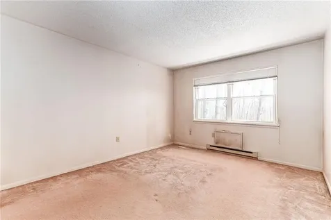 9 Apache Drive Westerly RI 02891