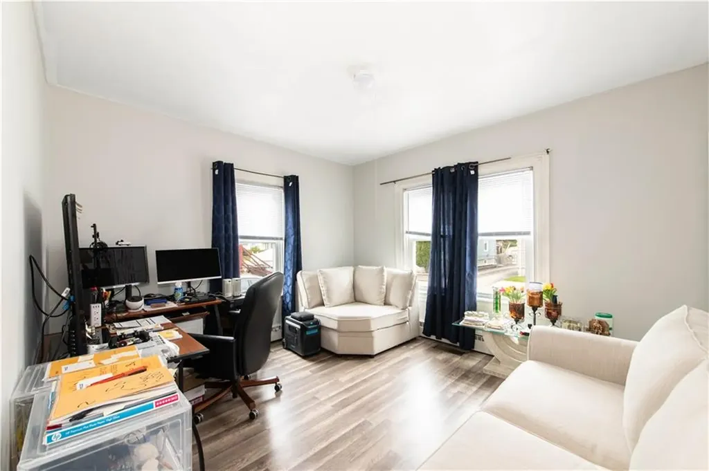 123 Francis Avenue Pawtucket RI 02860