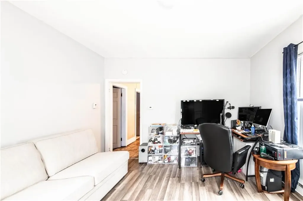 123 Francis Avenue Pawtucket RI 02860