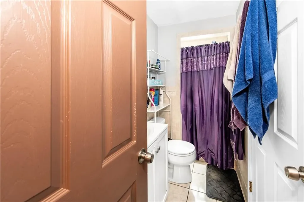123 Francis Avenue Pawtucket RI 02860