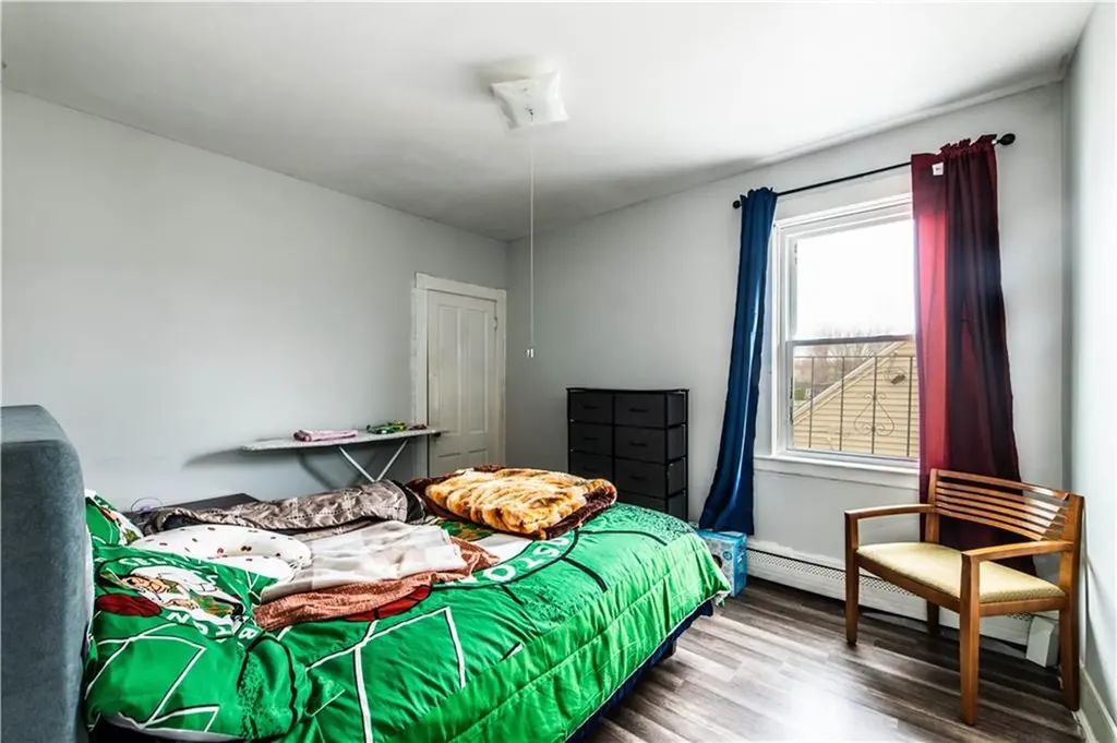 123 Francis Avenue Pawtucket RI 02860