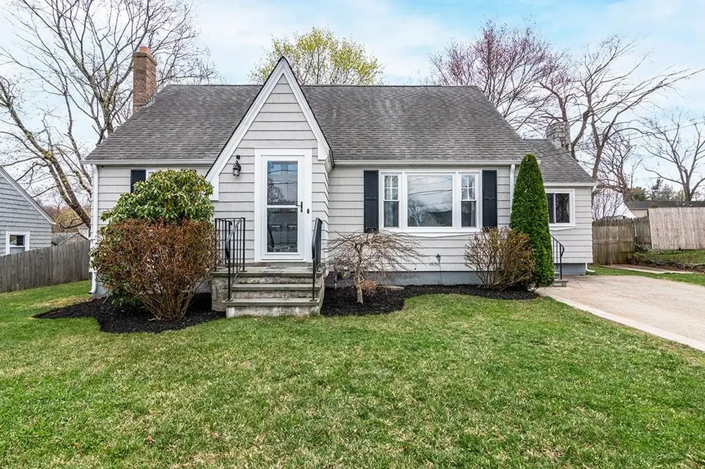 150 Lewiston Street Warwick RI 02889