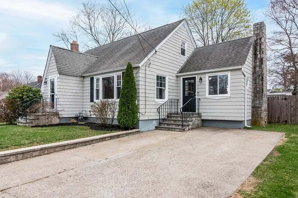 150 Lewiston Street Warwick RI 02889