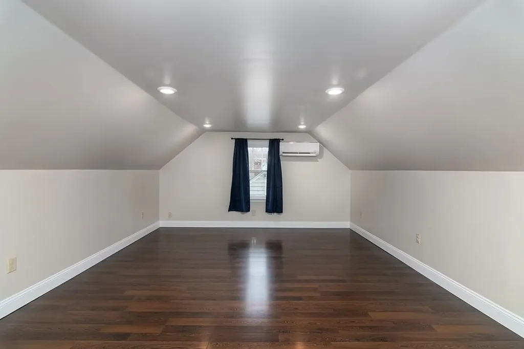 150 Lewiston Street Warwick RI 02889