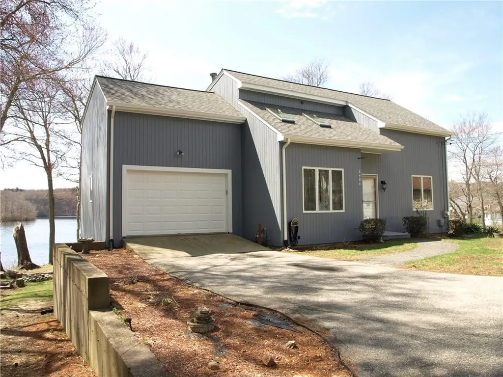 2484 Hartford Avenue Johnston RI 02919