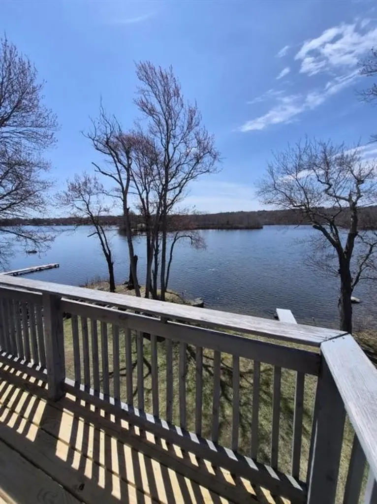 2484 Hartford Avenue Johnston RI 02919