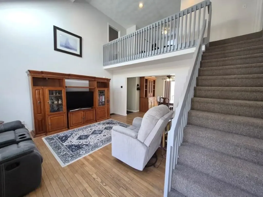 2484 Hartford Avenue Johnston RI 02919