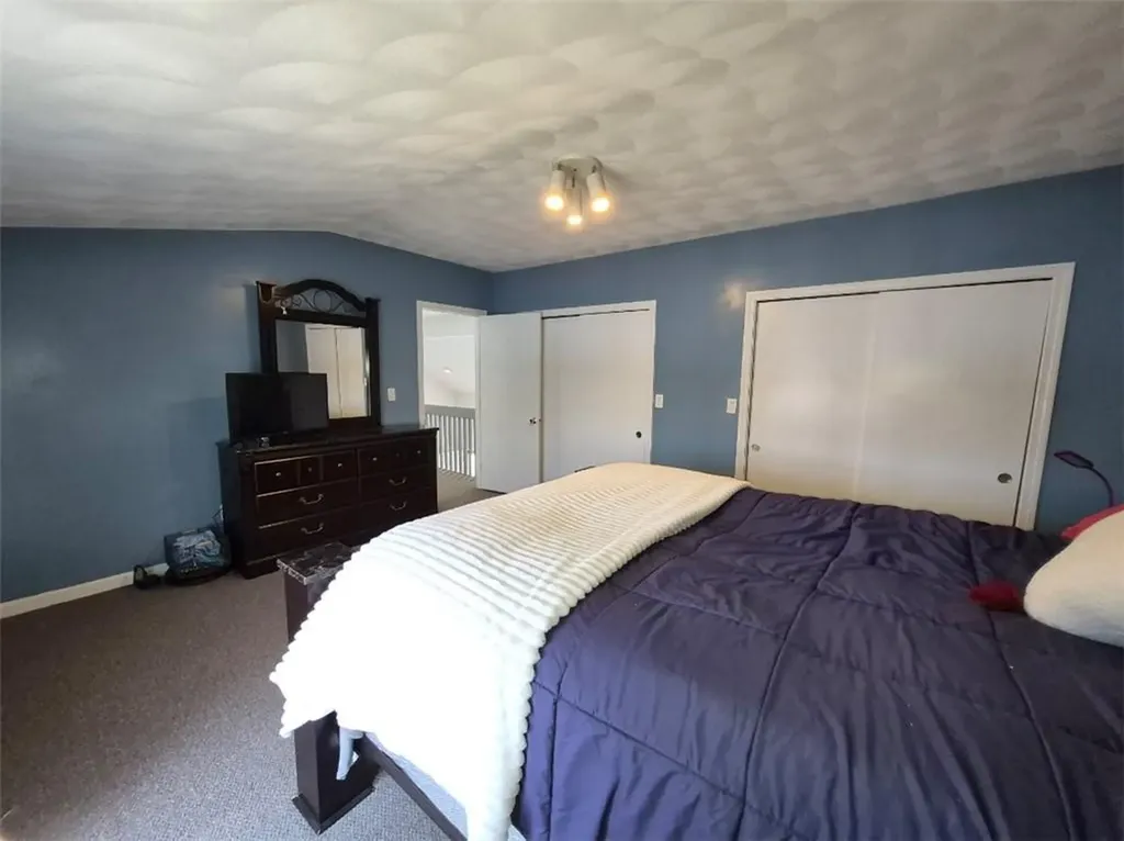 2484 Hartford Avenue Johnston RI 02919