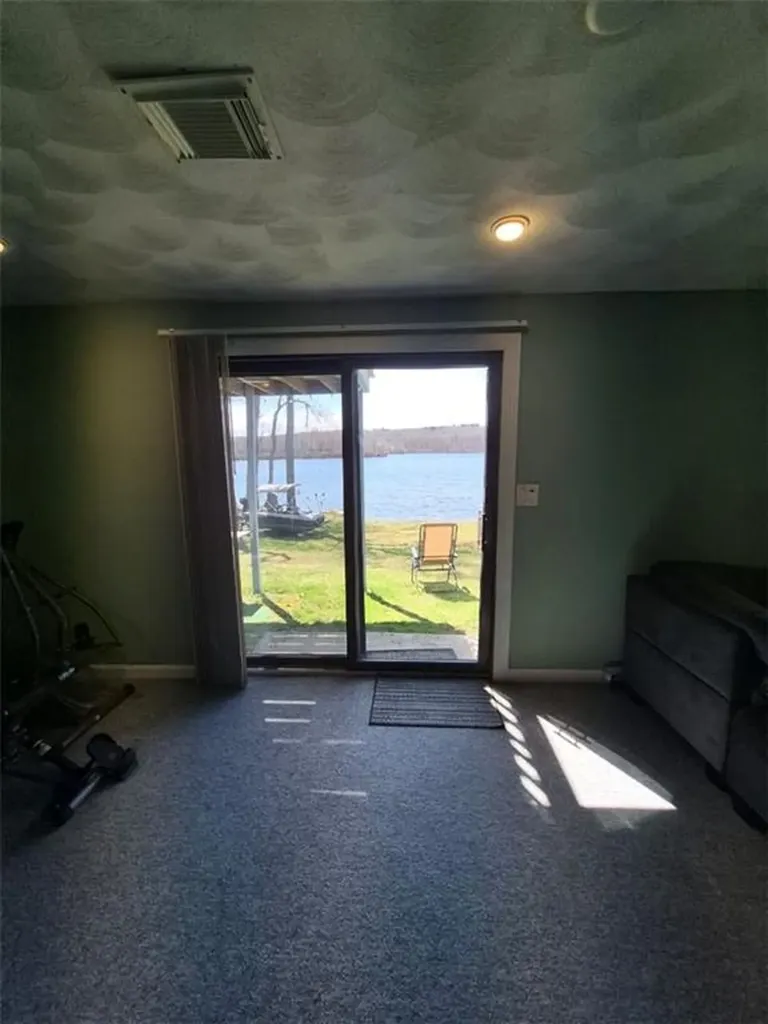 2484 Hartford Avenue Johnston RI 02919