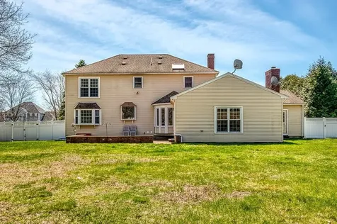 5 Hannah Drive Cumberland RI 02864