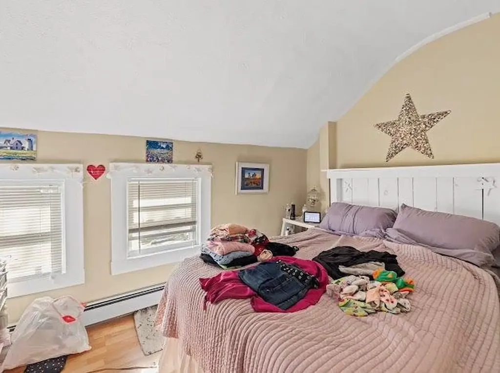 1692 Main Street West Warwick RI 02893