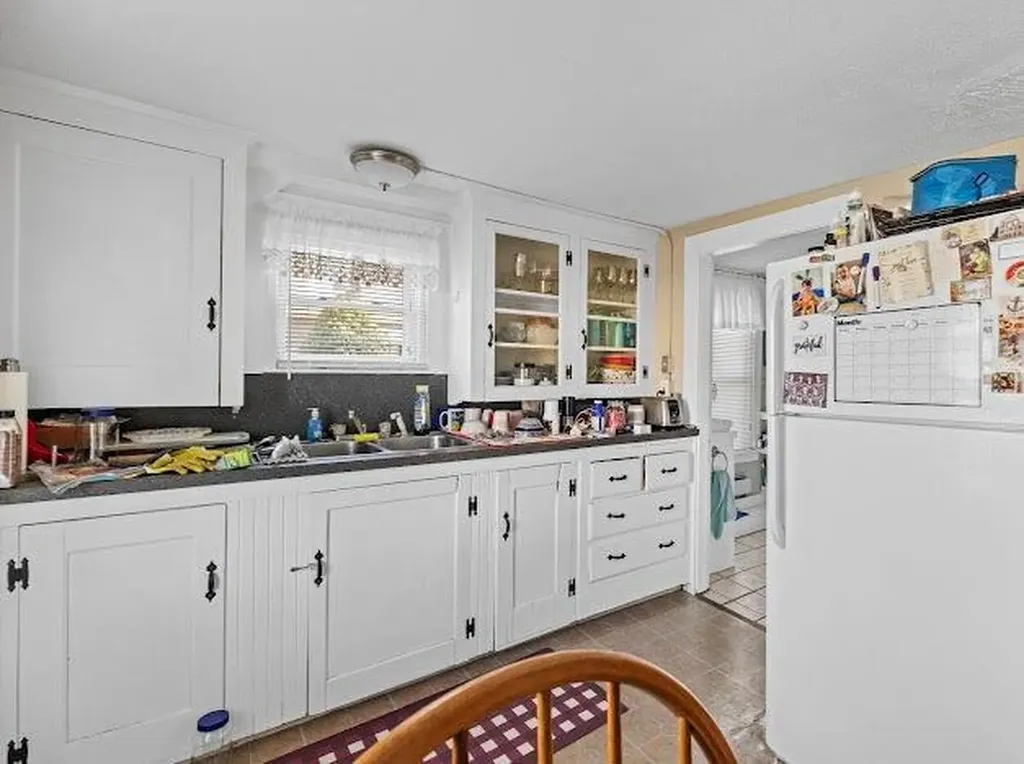 1692 Main Street West Warwick RI 02893