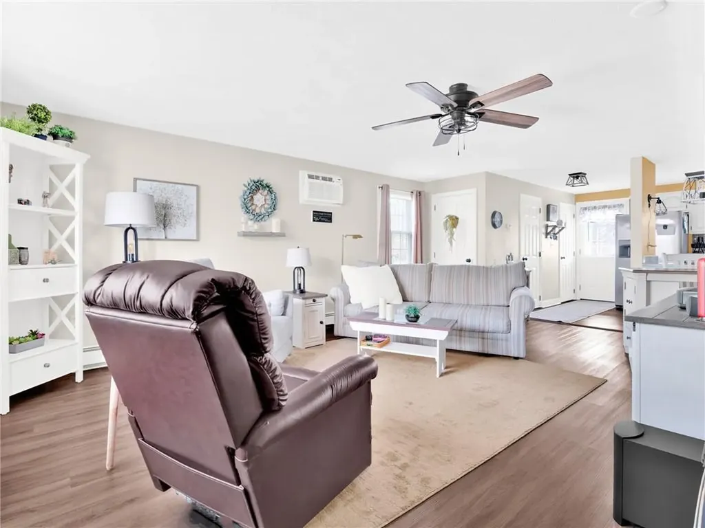 1175 Diamond Hill Road Woonsocket RI 02895