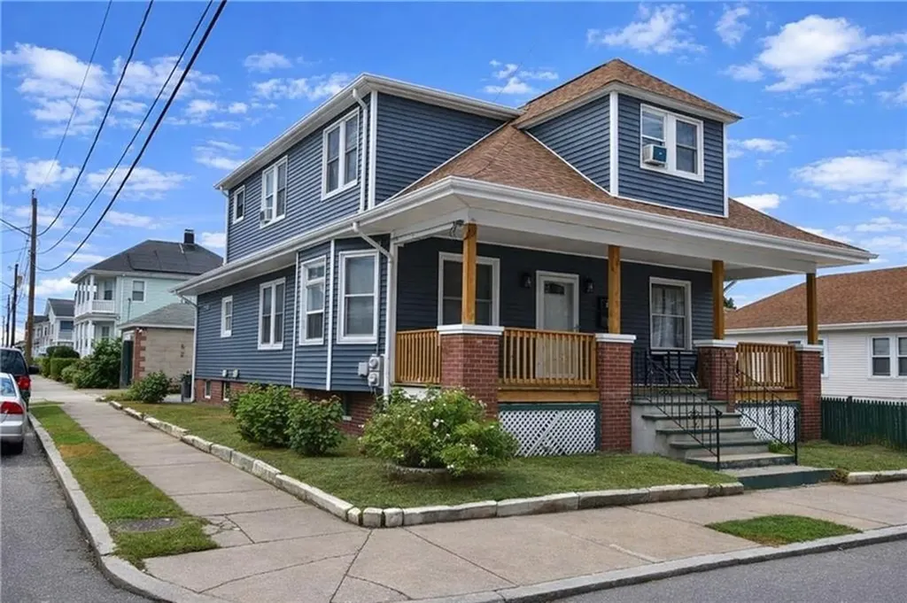 178 Ledge Street Providence RI 02904