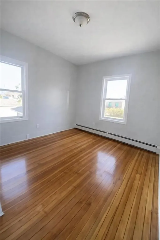 178 Ledge Street Providence RI 02904