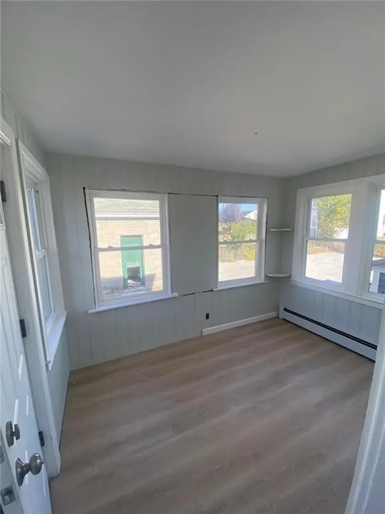 178 Ledge Street Providence RI 02904