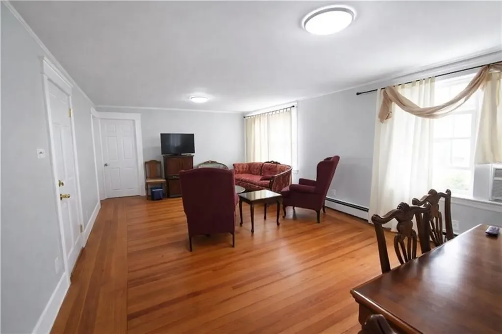 178 Ledge Street Providence RI 02904