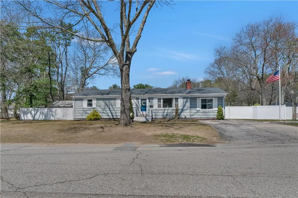170 Heritage Road North Kingstown RI 02852