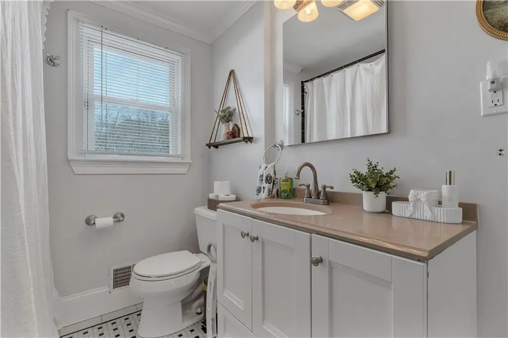 170 Heritage Road North Kingstown RI 02852