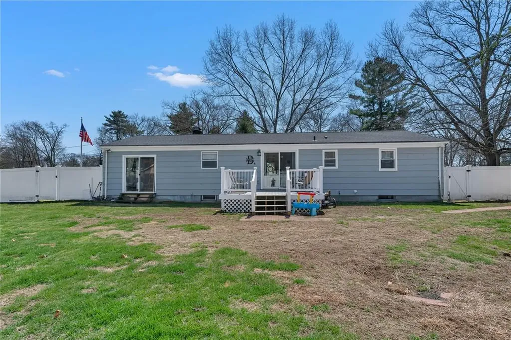 170 Heritage Road North Kingstown RI 02852