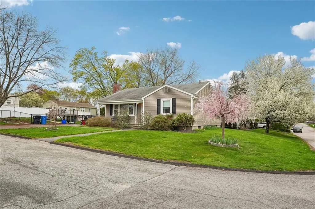 87 Evergreen Street Cumberland RI 02864