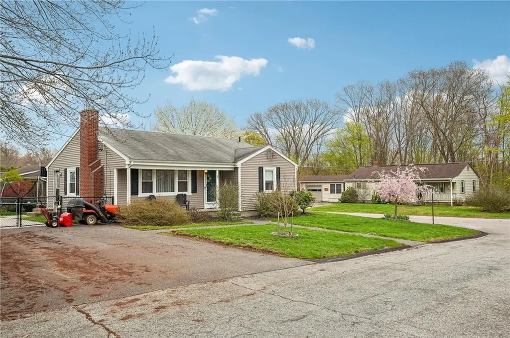 87 Evergreen Street Cumberland RI 02864