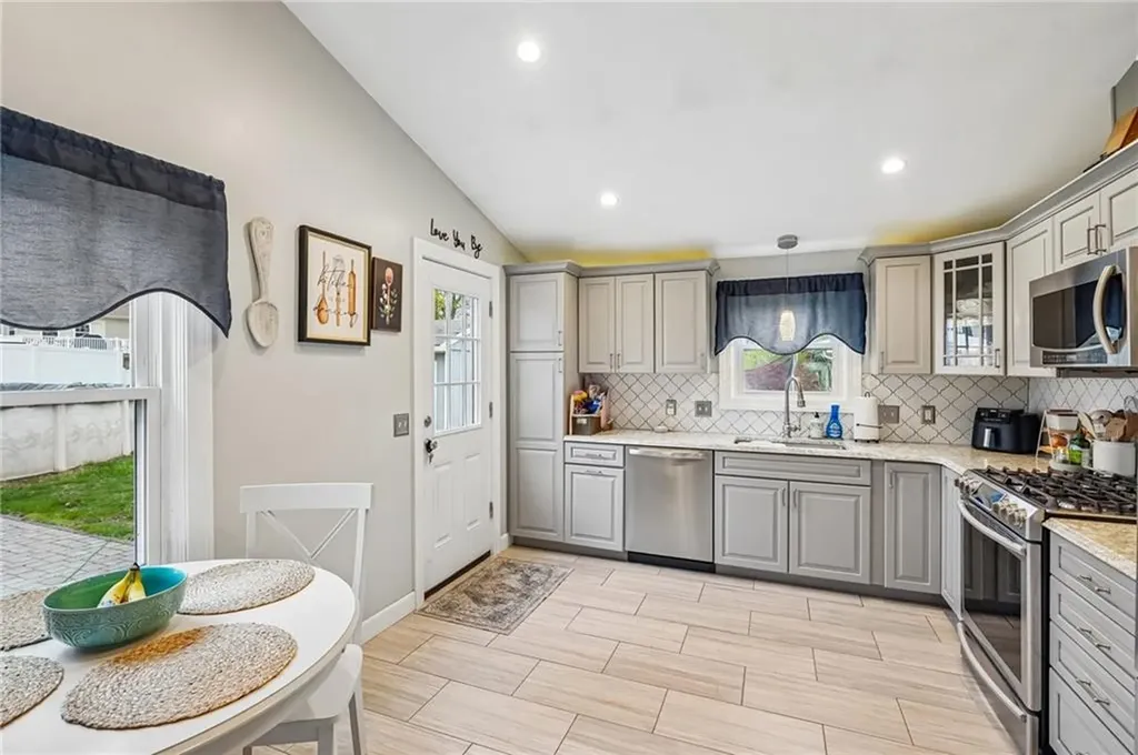 87 Evergreen Street Cumberland RI 02864