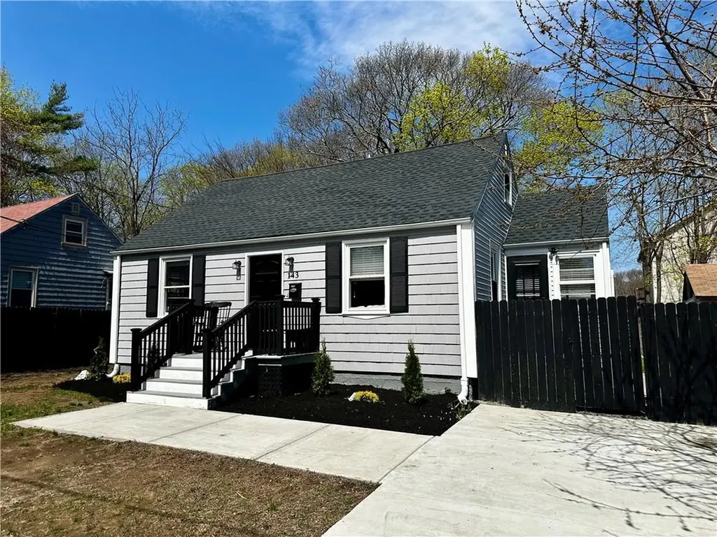 143 River Vue Avenue Warwick RI 02889