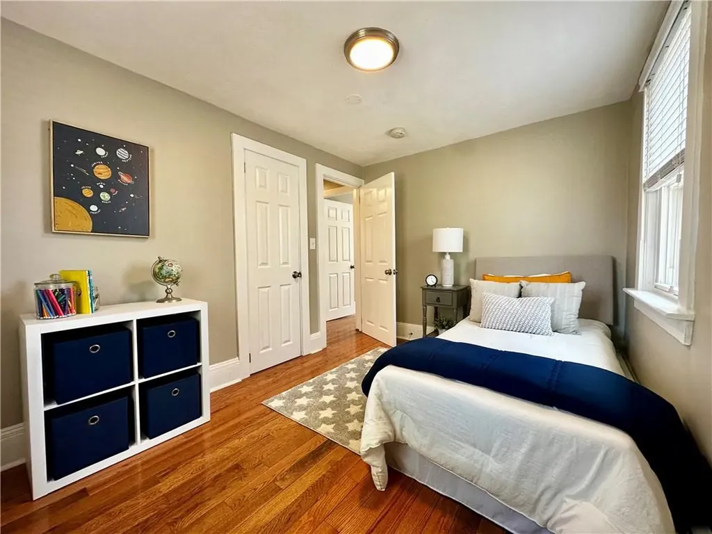 143 River Vue Avenue Warwick RI 02889