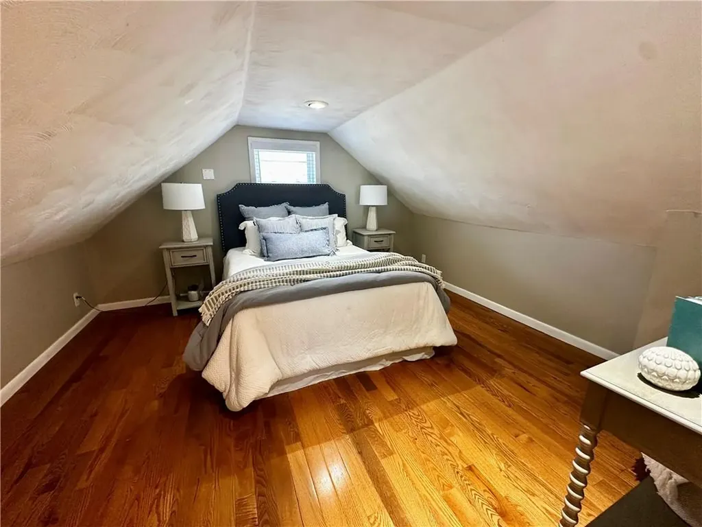 143 River Vue Avenue Warwick RI 02889