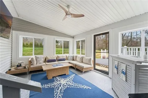 25 Robin Way Westerly RI 02891