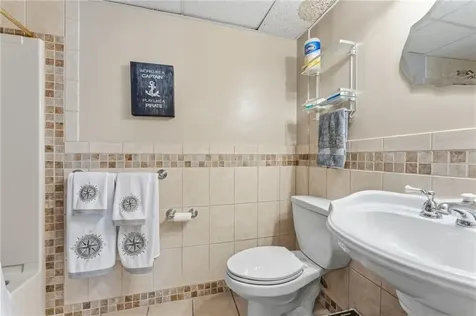 25 Robin Way Westerly RI 02891