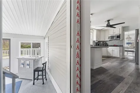 25 Robin Way Westerly RI 02891