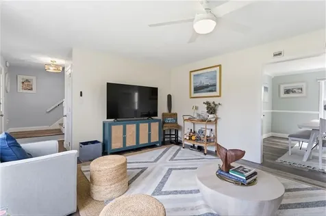 25 Robin Way Westerly RI 02891