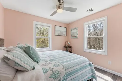 25 Robin Way Westerly RI 02891
