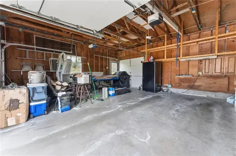 25 Robin Way Westerly RI 02891
