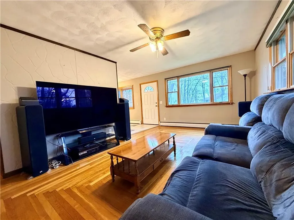 49 Williams Street Lincoln RI 02865