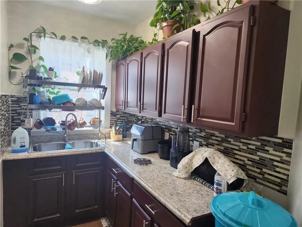 7 Mount Vernon Street Providence RI 02907