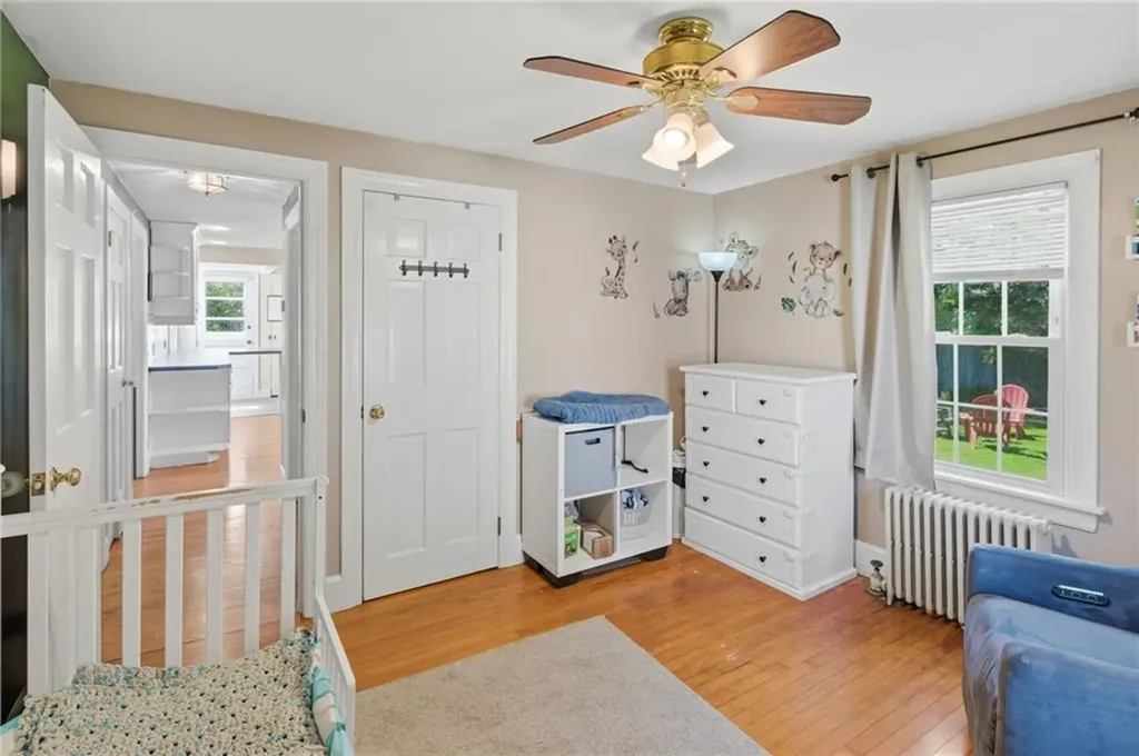 97 Delwood Road Warwick RI 02889