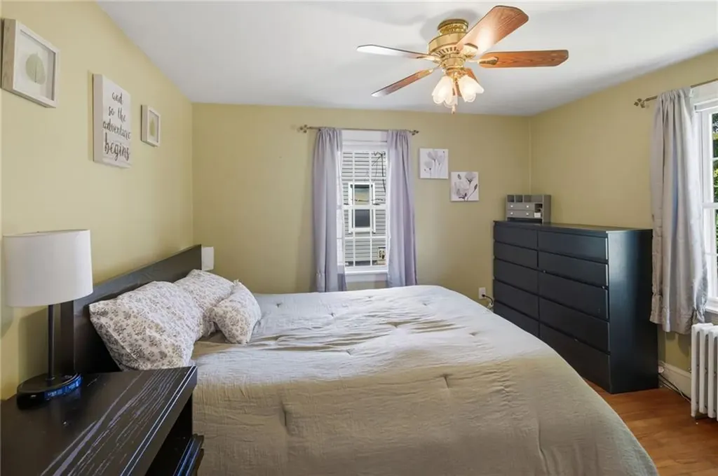 97 Delwood Road Warwick RI 02889