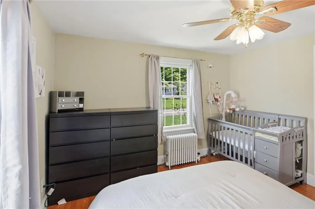 97 Delwood Road Warwick RI 02889