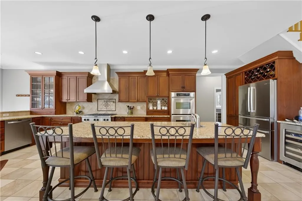 5 Casey Drive Bristol RI 02809