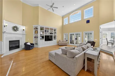5 Casey Drive Bristol RI 02809